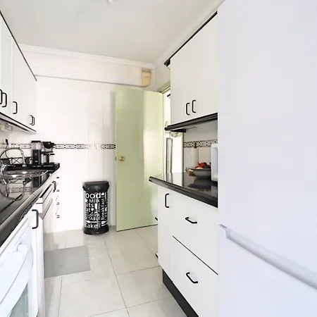 2 Bedroom In With Pool And Seaview Appartement *